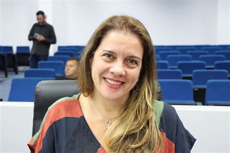 Leila Bedani Amo Muito O Que Fa O Por Acreditar Na Pol Tica Que Muda