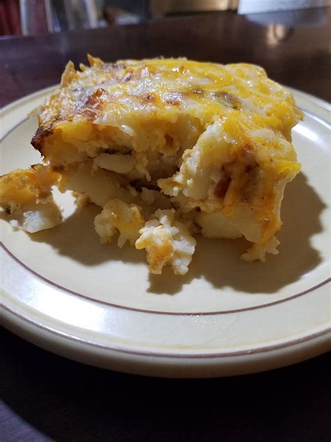 Egg Bacon And Hash Browns Casserole Recipe Recipe Recipes Casserole Recipes Bacon