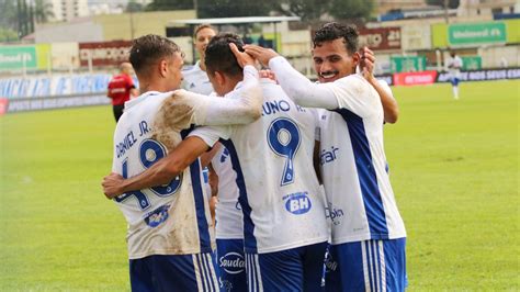 Expectativas aumentam para o lançamento da nova camisa do Cruzeiro