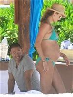 Stacy Kiebler Looking Fat In A Bikini