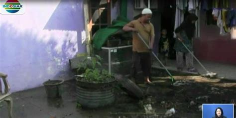 Tanggul Kali Sunter Jebol Perumahan Kota Bekasi Terendam Banjir