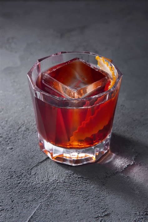 15 Best Fall Bourbon Cocktails HowdyKitchen