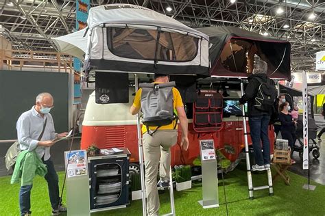 Caravan Salon Neues Dachzelt Auf Der Messe D Sseldorf Berrascht