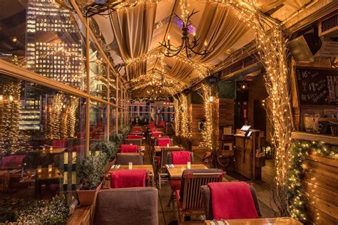 Nycs Best Restaurants To Celebrate The Holidays