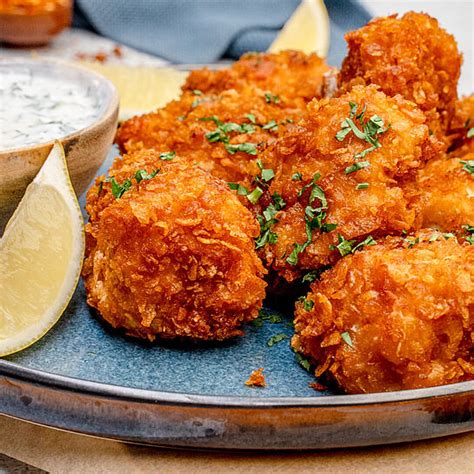chicken nuggets mit kasefullung knusprig goldbraun
