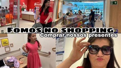 Fomos no shopping comprar os presentes das crianças de natal