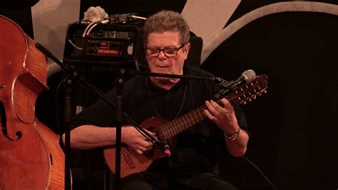 Gl Day Gustavo Santaolalla With Free Planet Radio De Ushuaia A