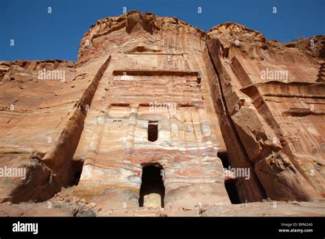 Petra The Silk Tomb Hi Res Stock Photography And Images Alamy