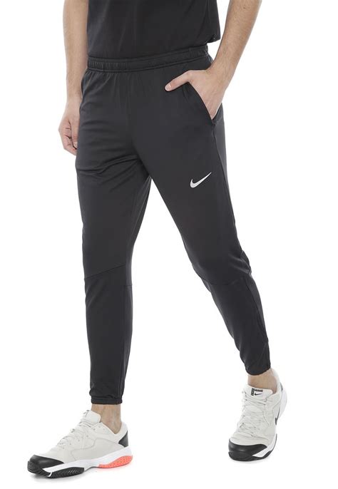 Pantalón Deportivo Nike M Nk Essential Knit Pant Negro Calce Ajustado