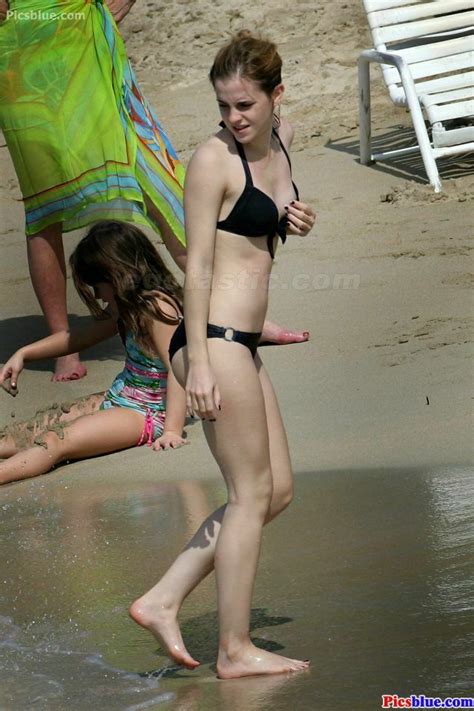 Emma Watson Wet Bikini Photos Spicy Hot Stills