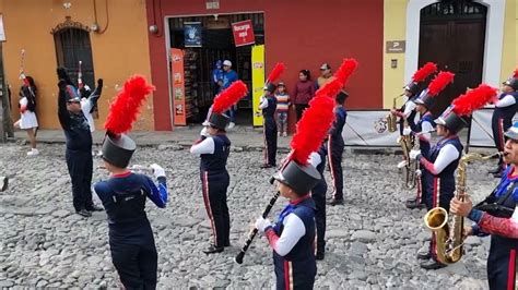 Desfile De Batalla De Las Bandas Antigua G Otras 5 Bandas P2 De 3