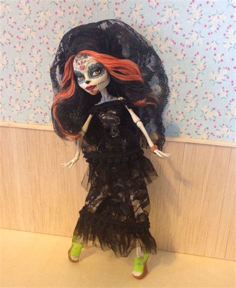 Meet Lupe Custom Ooak Skelita Monster High Custom Doll Etsy Skelita