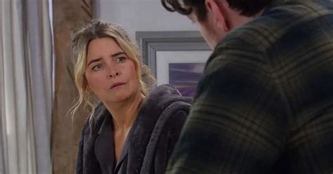 Emmerdale Legend On Complicated Therapy Session In Charity Dingle Ptsd Story Trendradars