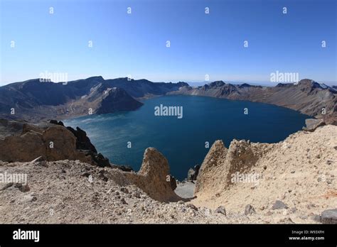 Heavenly Lake Hi Res Stock Photography And Images Alamy