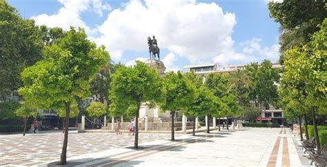 Visitar La La Plaza Nueva De Sevilla Plaza Nueva Y Edificio Del