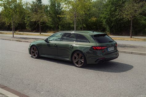 District Green Audi Rs4 Avant B9
