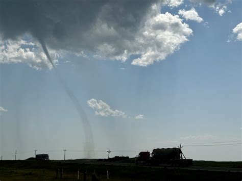 Tornado South Of Manning Nd Skyspy Photos Images Video