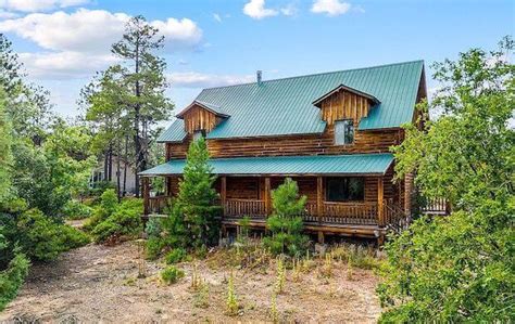 [FOR SALE] PEEK INSIDE THIS MODERN MOUNTAIN GETAWAY CABIN - Cabin Obsession