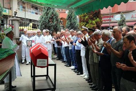 Kore Gazisi Askeri T Renle Son Yolculu Una U Urland