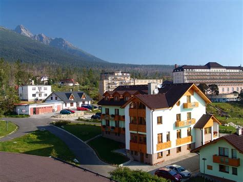 HOTEL VILLA SIESTA Nowy Smokowiec Centrum Tatr Wysokich Wysokie