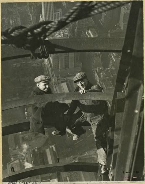 Construction Of The Empire State Building By Lewis W Hine 1931