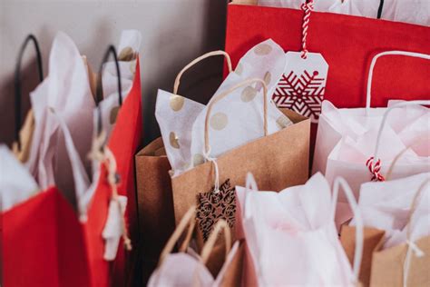 5 Clever Reasons To Start Early Christmas Shopping Now