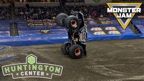 Monster Jam 2022 Huntington Center Toledo Ohio Youtube