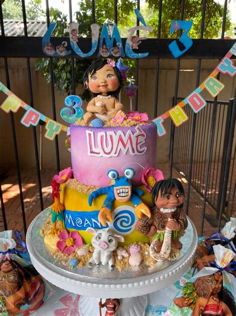 Moana baby theme cake | Moana theme cake, Themed cakes, Baby themes