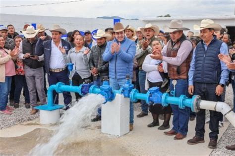 Alcalde Soyaniquilpan Entrega Paquete De Obras De Gran Impacto A