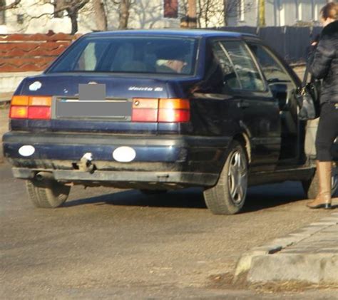 Pirat Auto Lasat Fara Placutele De Inmatriculare Si Ars Bine La