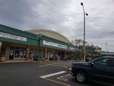 Shopping Mall Airport Plaza Shopping Center Reviews And Photos 1390