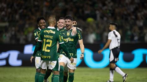 Avassalador Palmeiras Goleia A Ponte Preta E Vai à Semifinal Do