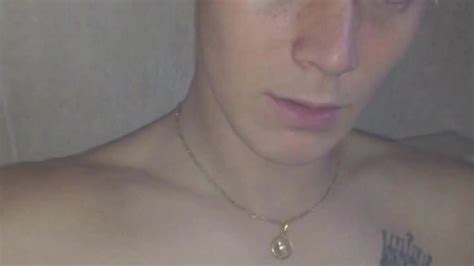 Jonge Man Alleen Thuis Pornhub Gay