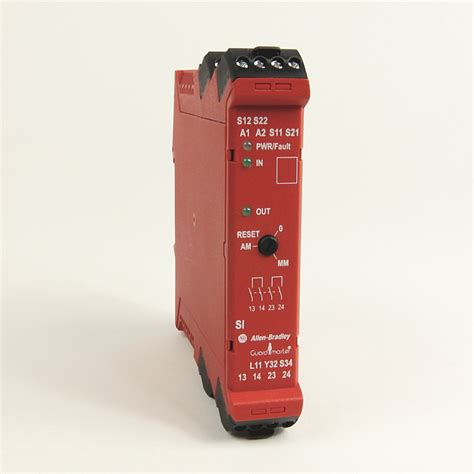 A B 440R S12R2 Guardmaster Single Input Safety Relay OneSource