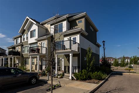 6 11403 17 Ave Sw Habitat For Humanity Edmonton