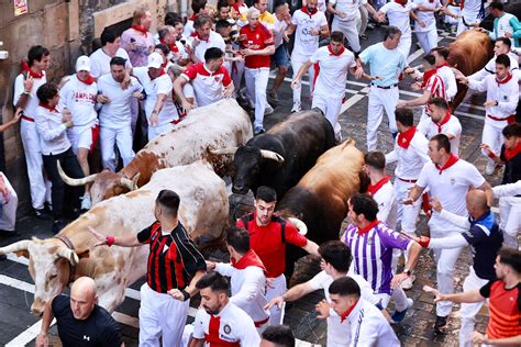 Fotos del primer encierro de San Fermín 2024 en Pamplona