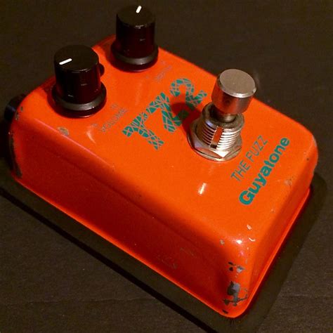 Guyatone Tz2 The Fuzz Mini Univox Super Fuzz Clone Reverb Uk