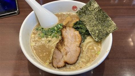 『らーめん』豚骨醤油らーめん まぼろしのレビュー ラーメンデータベース