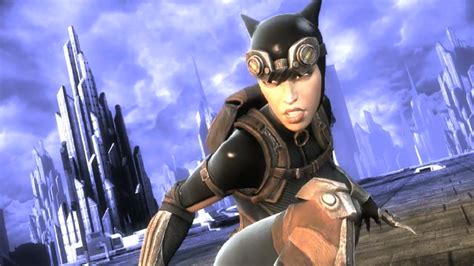 Catwoman Claws Her Way Into Injustice Gods Among Us