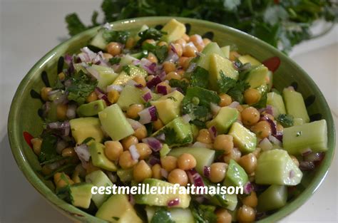 Salade de pois chiches à lavocat et au concombre C est meilleur fait