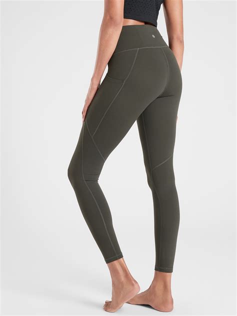 Salutation Stash Pocket Tight Athleta