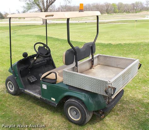 EZ GO utility golf cart in Wichita, KS | Item DA0480 sold | Purple Wave