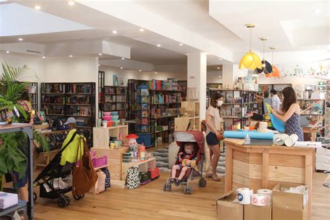 Reims Commerce La librairie Le Chat de gouttière est ouverte