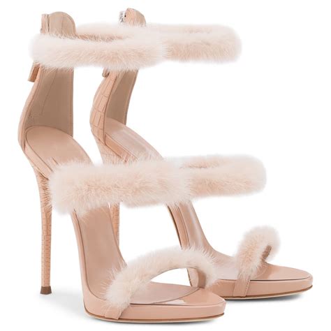 W Oskie Szpilki Z Futerkiem Nude Zanotti Lux Oficjalne Archiwum Allegro