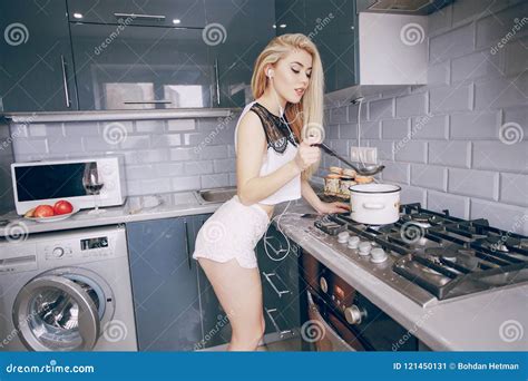 Girl In The Kitchen Stock Image Image Of Delicious 121450131