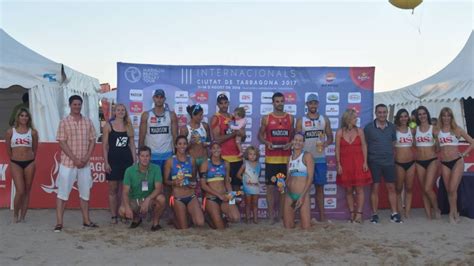 Voley Playa Ángela Lobato Y Paula Soria Sufren Para Ganar En Tarragona