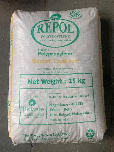 SRX100NC Reliance PP Random Copolymer Injection Moulding Granules For