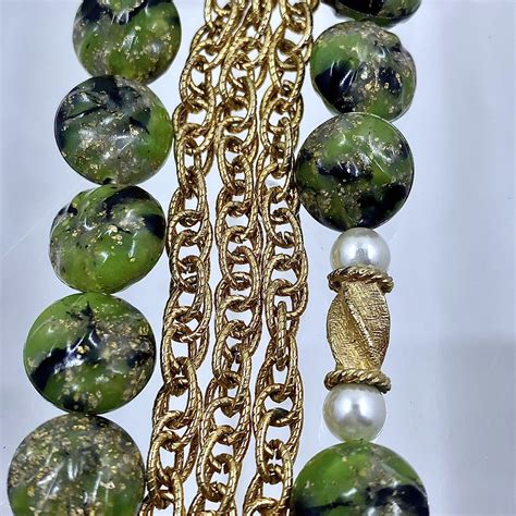 Vintage Kramer Green Stone And Chain Bracelet Gem