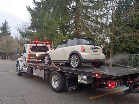 Towing Vs Roadside Assistance Whats The Difference