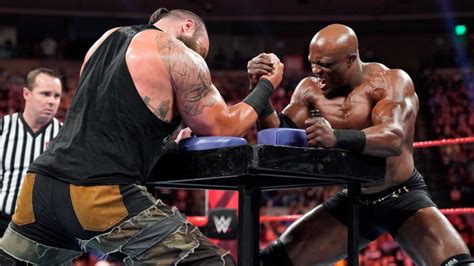 Raw 6/3/19 ~ Braun Strowman vs Bobby Lashley Arm Wrestle - WWE Photo ...